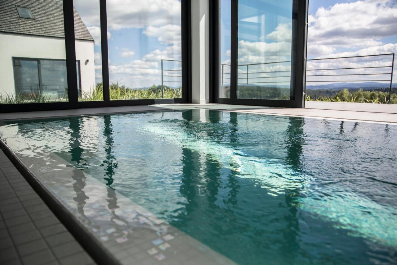 Villa Relax With Swimming Pool And Mountain View Bukow Esterno foto