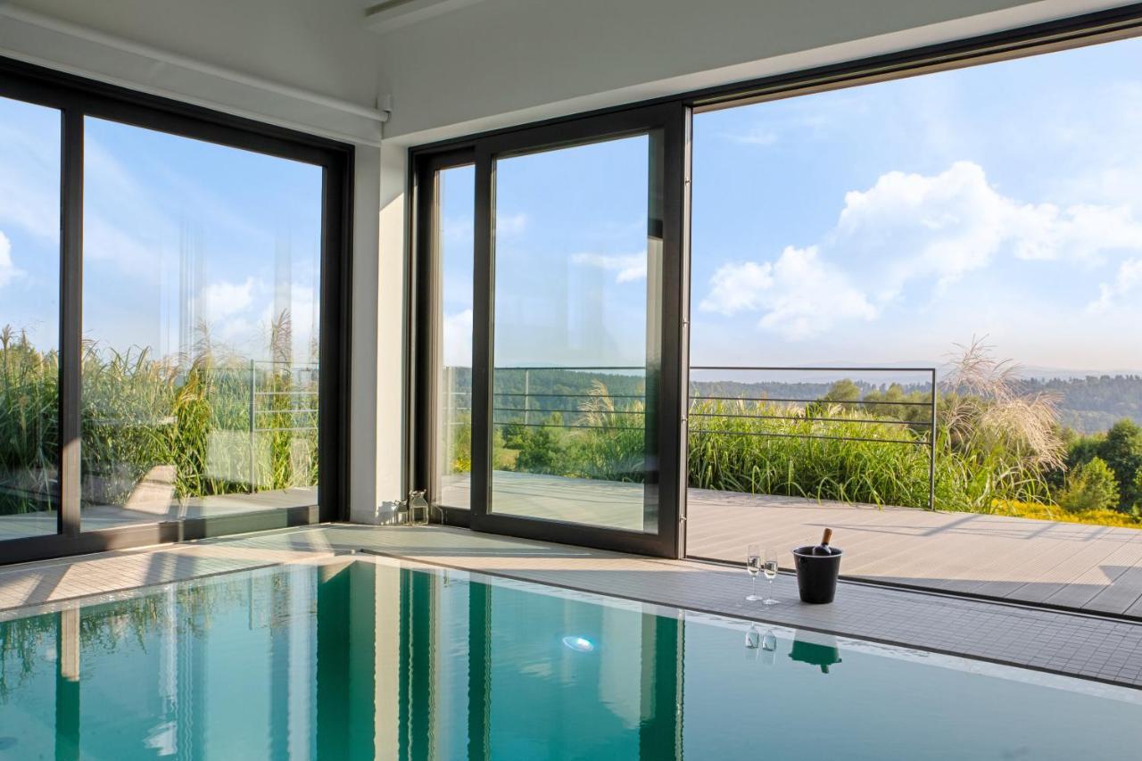 Villa Relax With Swimming Pool And Mountain View Bukow Esterno foto