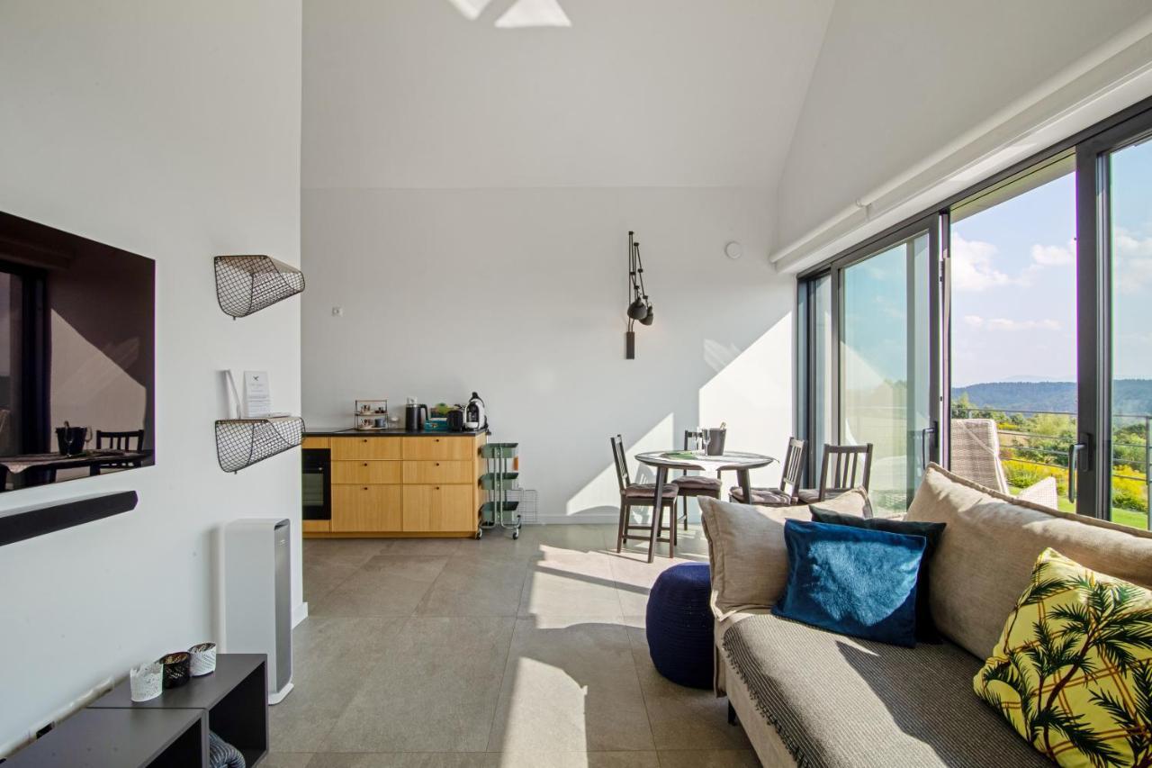 Villa Relax With Swimming Pool And Mountain View Bukow Esterno foto