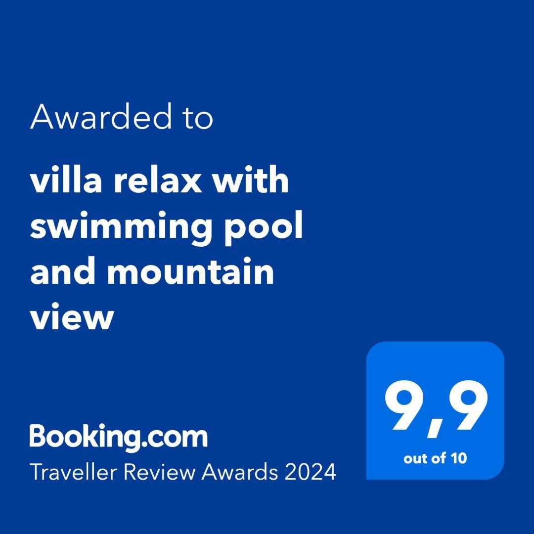 Villa Relax With Swimming Pool And Mountain View Bukow Esterno foto