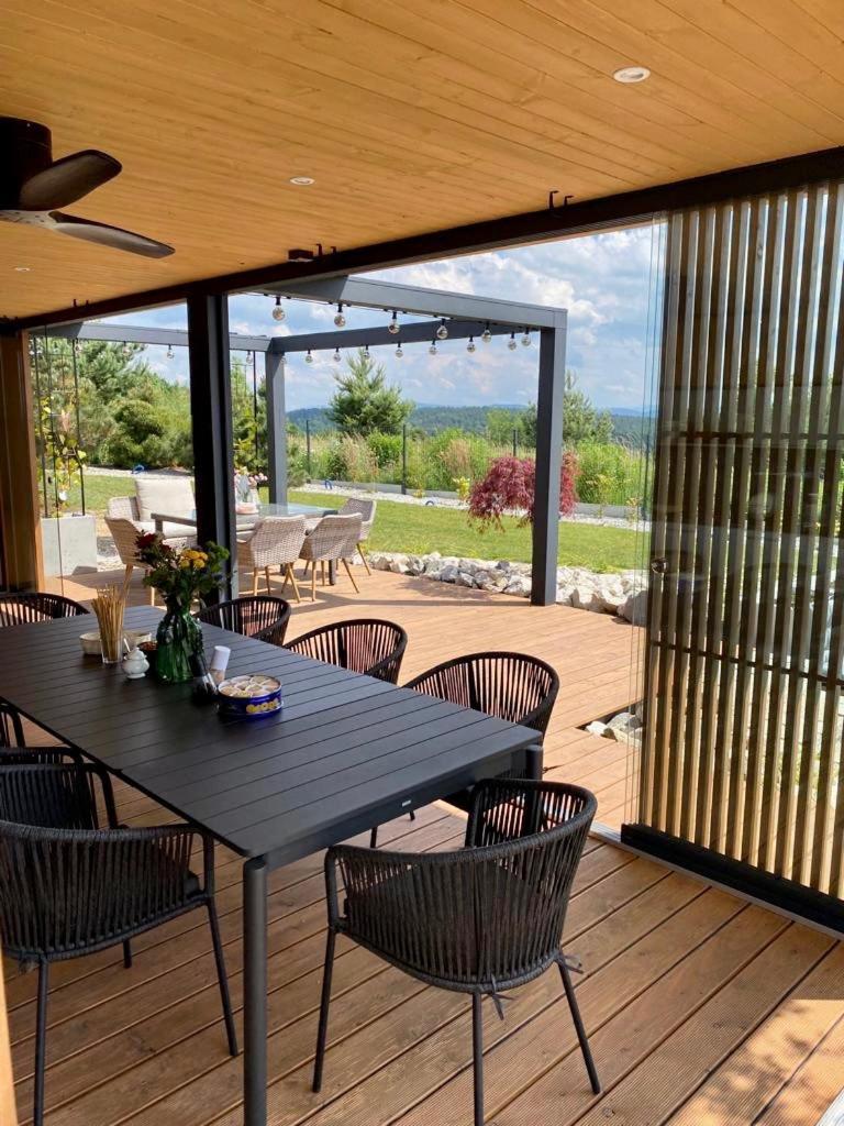 Villa Relax With Swimming Pool And Mountain View Bukow Esterno foto
