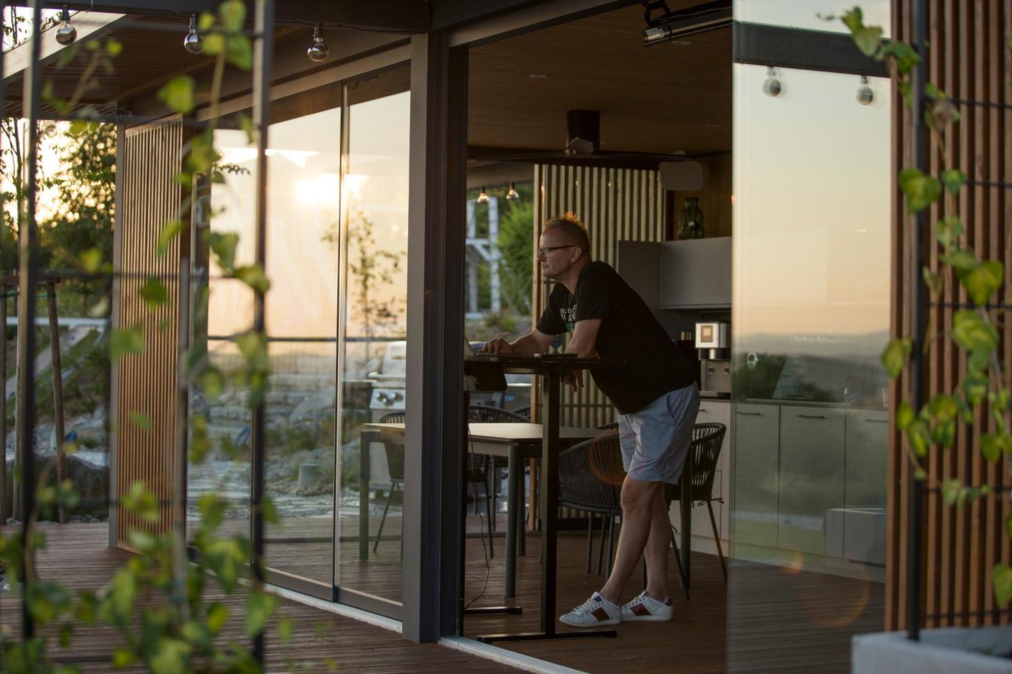 Villa Relax With Swimming Pool And Mountain View Bukow Esterno foto