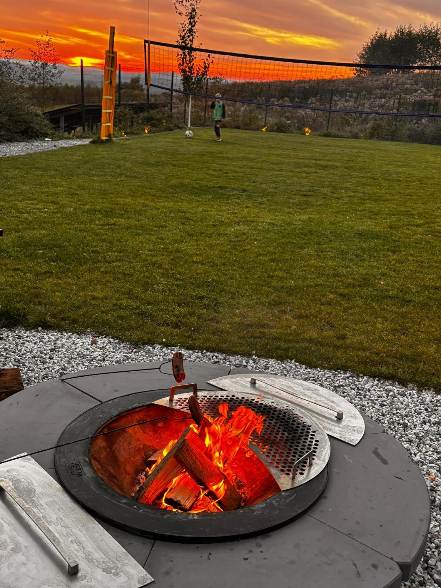 Villa Relax With Swimming Pool And Mountain View Bukow Esterno foto